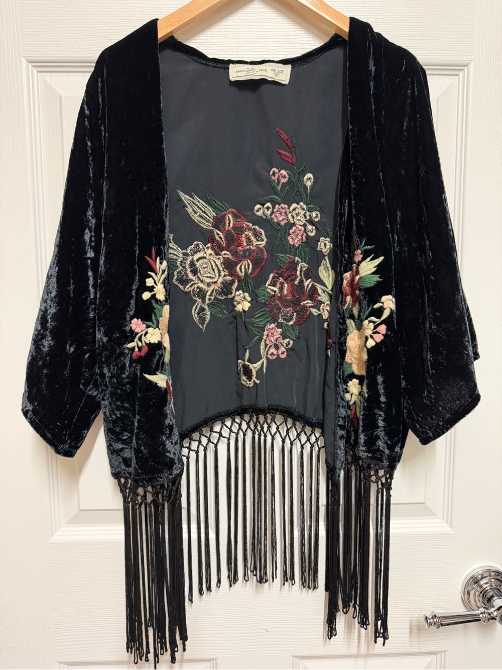 Abercrombie & Fitch Embroidered Black Velvet Fringe Kimono Jacket